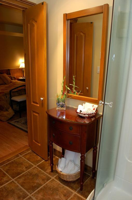 La Maison Dufour & Bouchard Bed & Breakfast La Malbaie Phòng bức ảnh